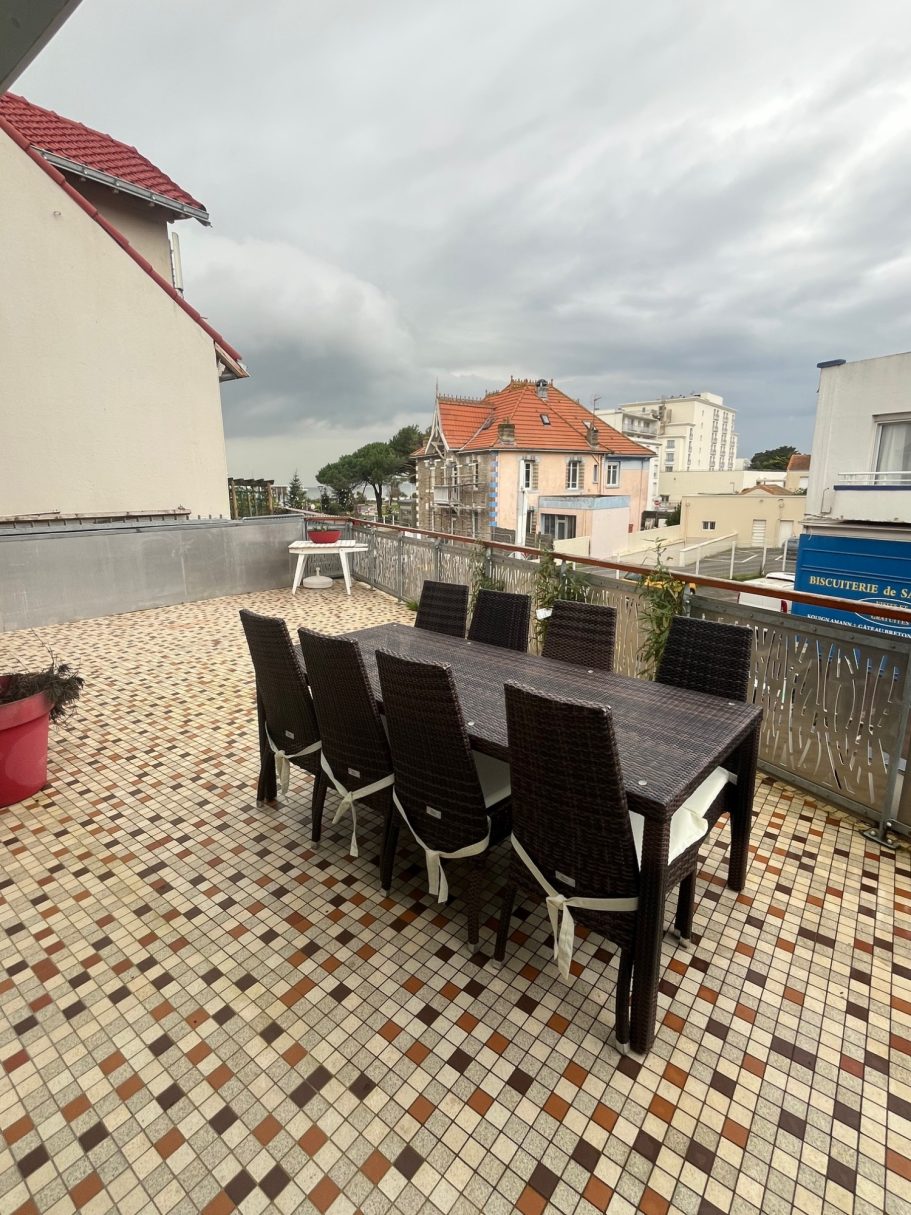 Déjeuner en terrasse